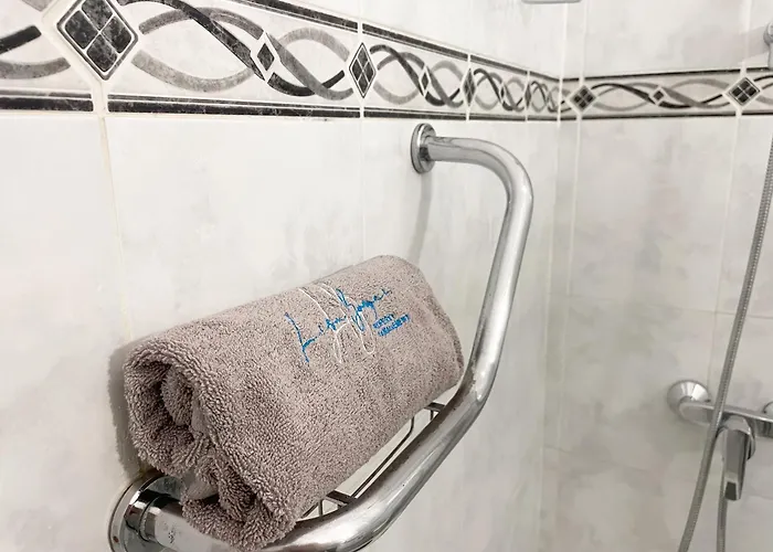 T1, Da Rocha - Edificio Mar Azul *